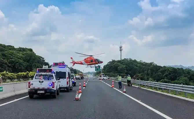 长清区高速公路汽车救援案例